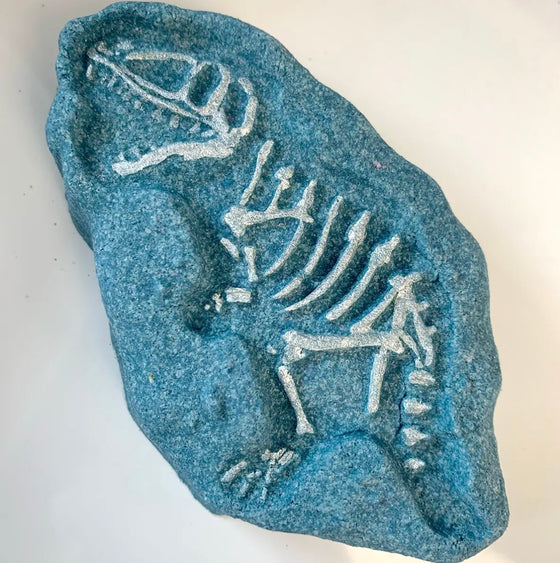 color changing dinosaur fossil bath bomb